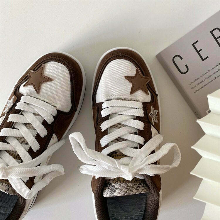 Brown Star Aesthetic Sneakers for Y2K Fashion - Retro Style Footwear for Trendy Outfits