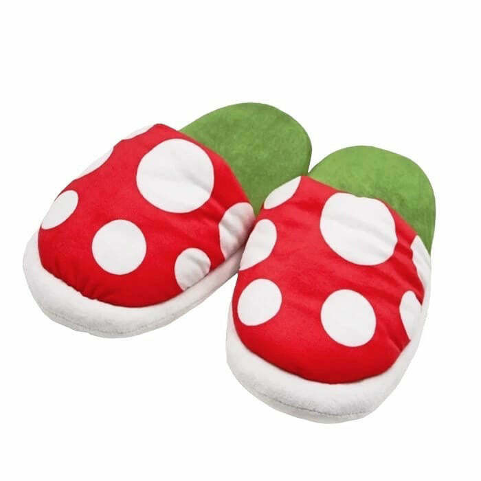 Cozy Mushroom Slippers for Y2K Style: Perfect for Winter Outfits and Grunge Fashion 2024