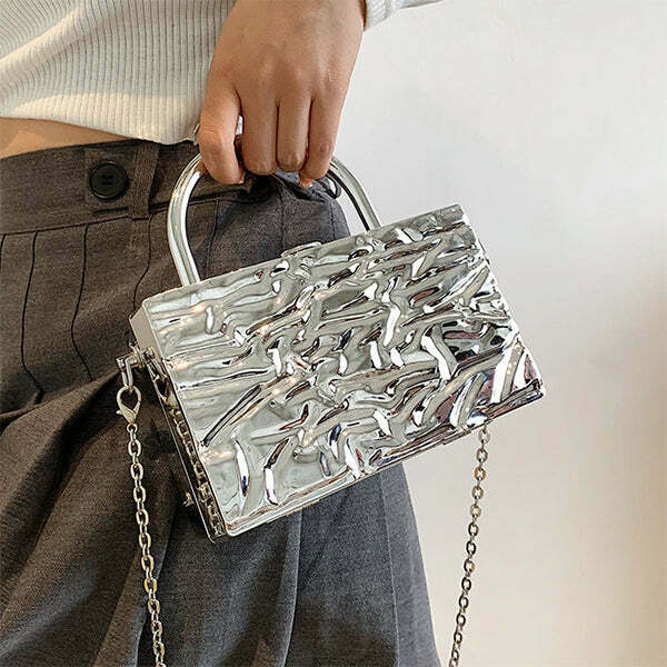 Crumpled Metal Chain Bag for Y2K Fashion: Trendy Accessory for Modest and Grunge Styles