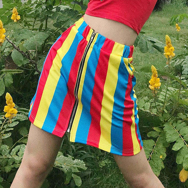 Elastic Waist Striped Skirt for Y2K Style: Trendy Outfits for Women and Popstar Looks