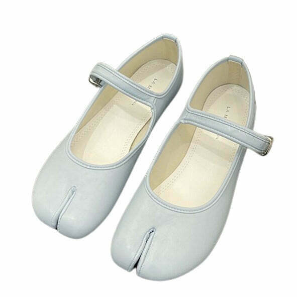 French Girl Tabi Ballet Flats - Y2K Style Footwear for Trendy Outfits & Fashionistas