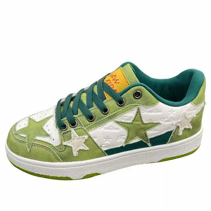 Green Star Sneakers for Y2K Style: Retro Casual Outfits & Gacha Fashion Trends