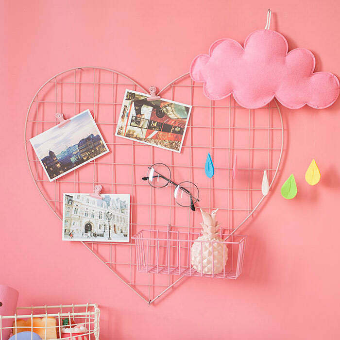 Heart-Shaped Grid Wall Organizer for Y2K Retro Futurism & Grunge Aesthetic Decor