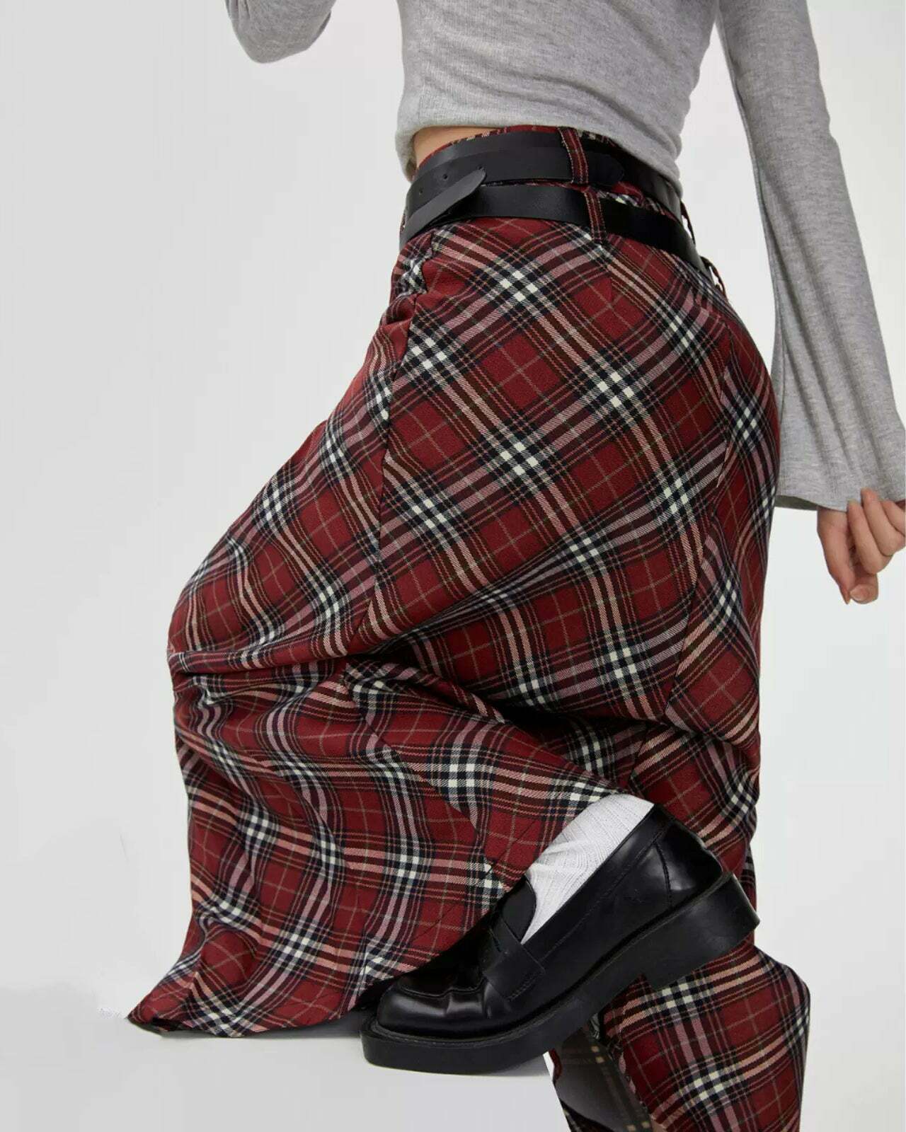 London Bridge Plaid Maxi Skirt - Y2K Grunge Fashion Essential for Fall Outfits