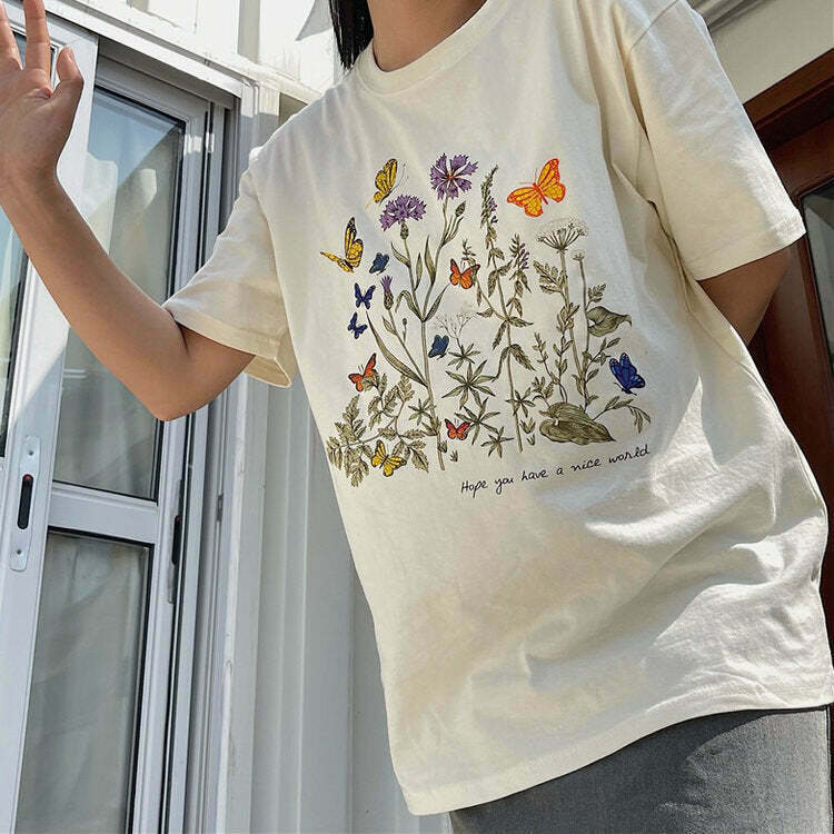 Plant Mom Aesthetic Graphic T-Shirt - Trendy Y2K Fashion for Plant Lovers and Style Enthusiasts