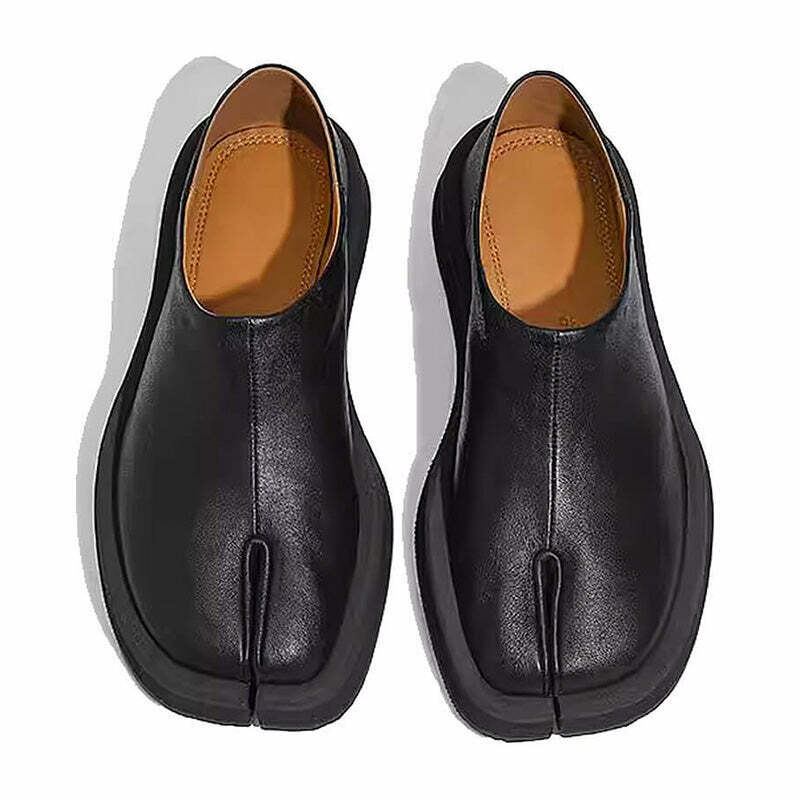 Stylish Black Tabi Flats for Y2K Fashion - Perfect for Emo and Punk Outfits