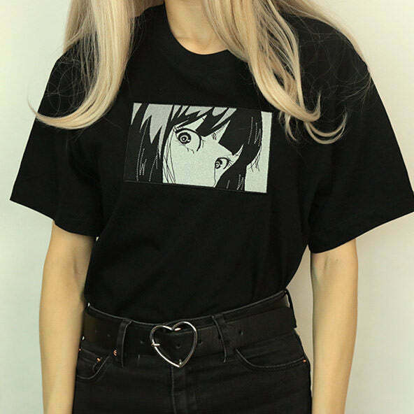 Trendy Anime T-Shirt for Y2K Fashion Lovers - Retro Grunge Style & Japanese Aesthetic