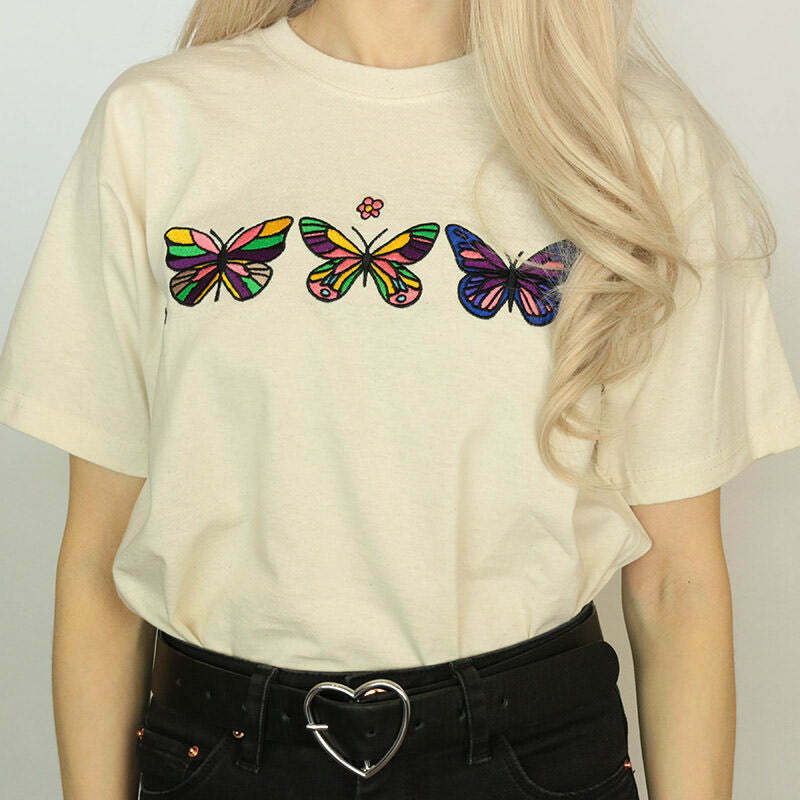 Trendy Butterfly T-Shirt for Y2K Style: Embrace Boho, Grunge, and DIY Vibes