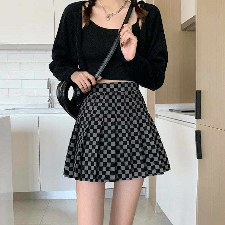 Trendy Checkered Print Pleated Skirt for Y2K Fashion Lovers - Stylish 2000s Inspired Look