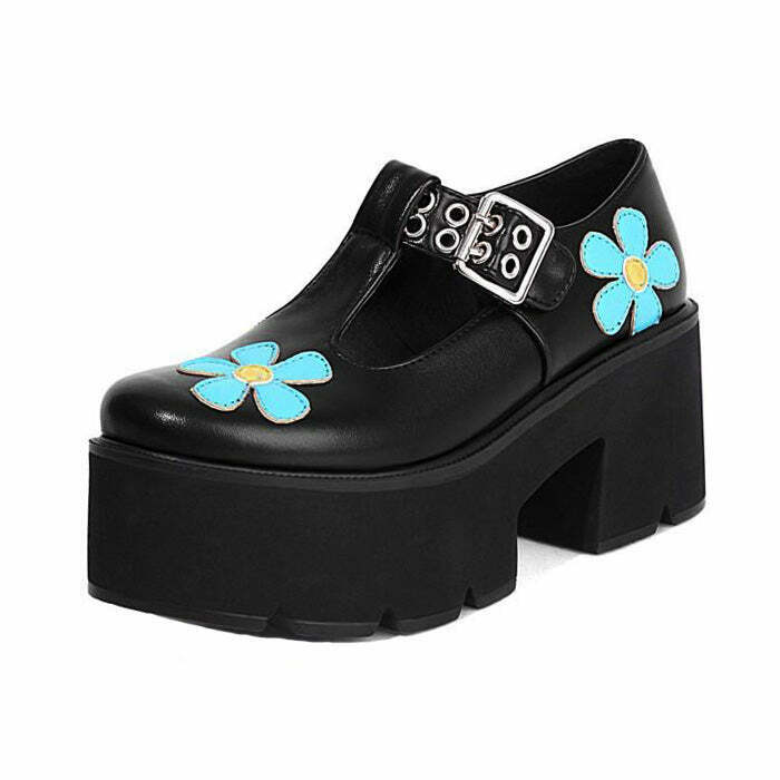 Trendy Daisy Platform Sandals for Y2K Style Outfits and Hype Fashion Lovers