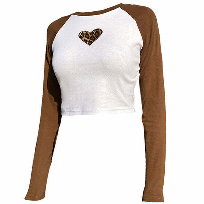 Trendy Heart Raglan Tee - Y2K Style Shirt for Popstar Fashion & TikTok Outfits