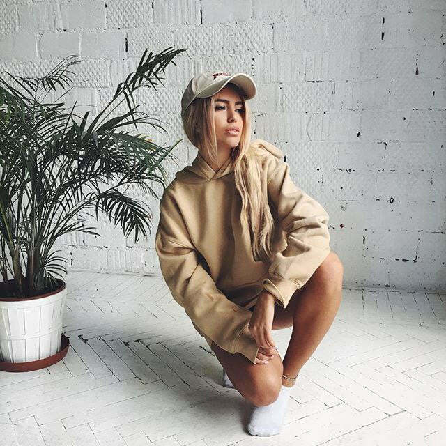 Trendy Nude Hoodie for Y2K Fashion: Perfect for Skater, Grunge, and Bratz Outfits