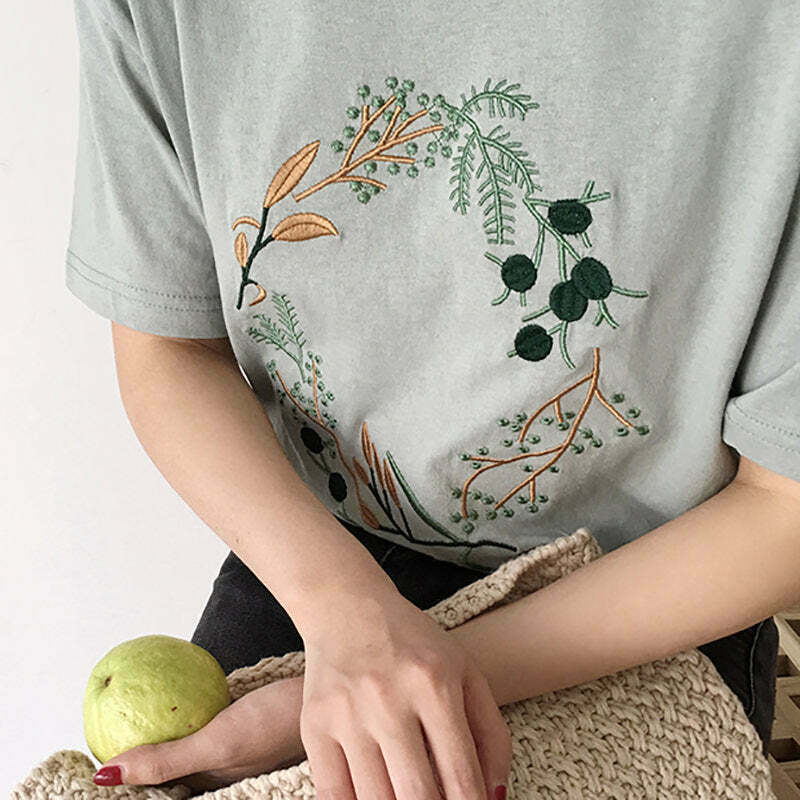 Trendy Plant Mom Tee - Perfect for Y2K Style Outfits and Fashion Enthusiasts