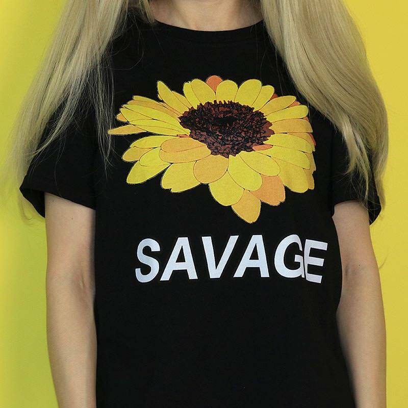 Trendy Savage T-Shirt for Y2K Style: Grunge Top for Iconic Fashion & Popstar Vibes