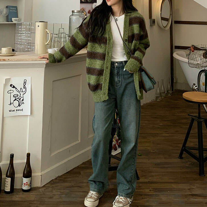 Trendy Striped Cardigan for Coffee Shop Vibes | Y2K Fashion Essential for Stylish Outfits