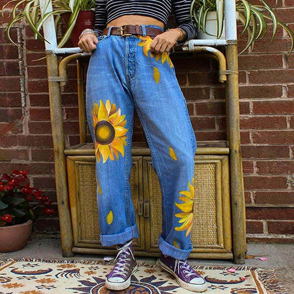 Trendy Sunflowers Mom Jeans - Embrace Y2K Style with Vintage Grunge Fashion