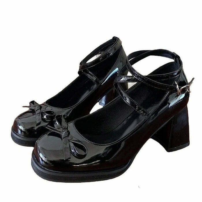 Vintage Style Lacquered Mary Janes for Y2K Fashion - Perfect for Dark Outfits & Grunge Looks